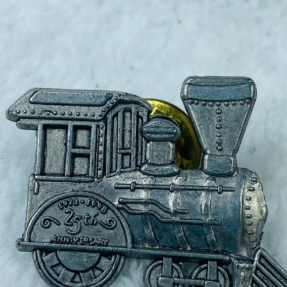 1998 HMK Train 25th Anniversary Tie Tack Pin Pewter Silver Color Steam Engine - Picture 3 of 16